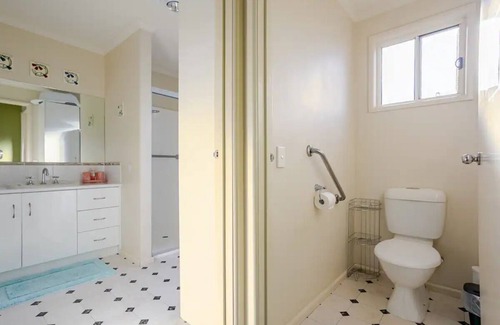 Melton South House | Melton Retreat