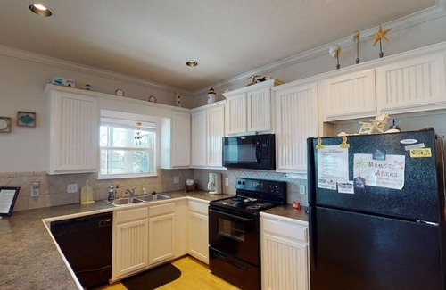 Galveston House | Memory Maker!! 3 bed home with direct access to water !