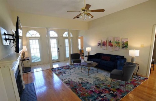 Cordova House | Memphis Music - inspired 3BR home