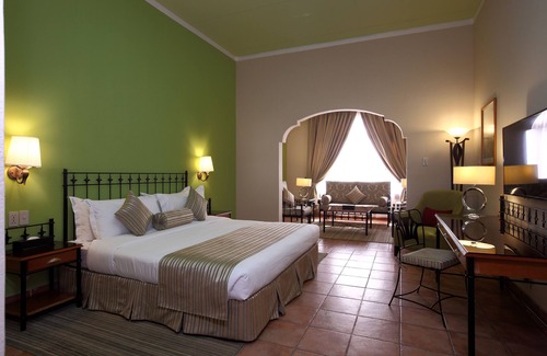 Dhahran Hotel | Mena Holiday Beach Resort Half Moon Bay