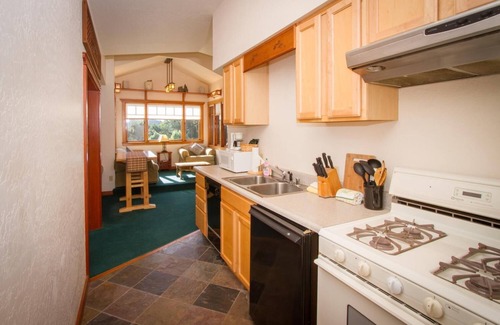 Mendocino House | Mendocino View East
