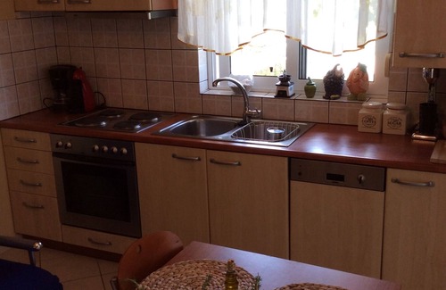 Menegata House | Menegata garden home