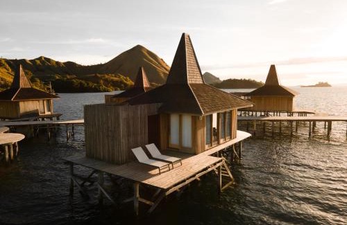 West Manggarai Resort | Menjaga Bay