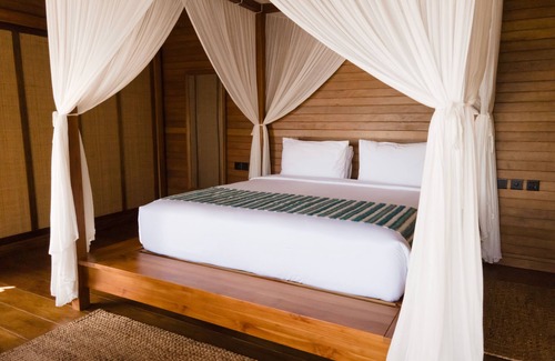 West Manggarai Resort | Menjaga Bay
