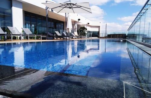 Menlyn Apartment | Menlyn Apartment - Red Velvet