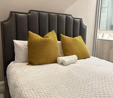 Menlyn Apartment | Menlyn Maine Golden Sands