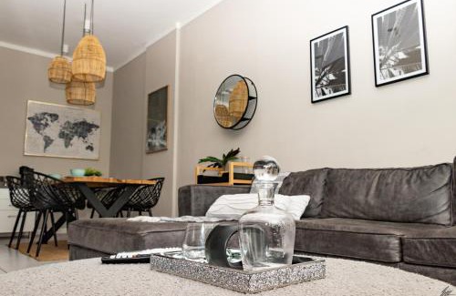 Menlyn Apartment | Menlyn Maine Luxury Apartments - Penthouse 1217