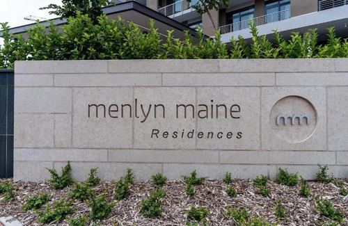 Menlyn Apartment | Menlyn Maine Trilogy Apartment 1010