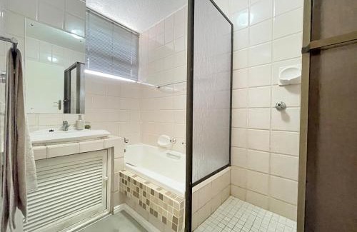 Menlyn Apartment | Menlyn Place 203