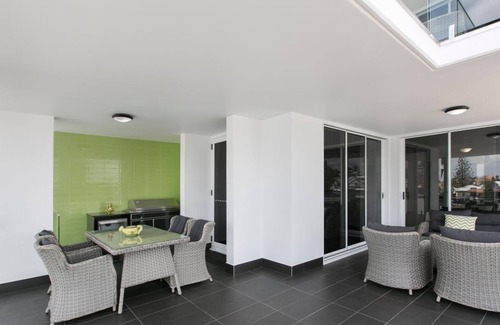 South Brisbane Apartment | Menso at South Bank
