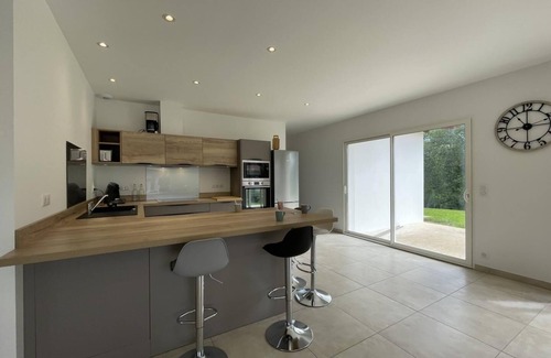 Irouleguy House | MENTA - IROULEGUY - Gîte