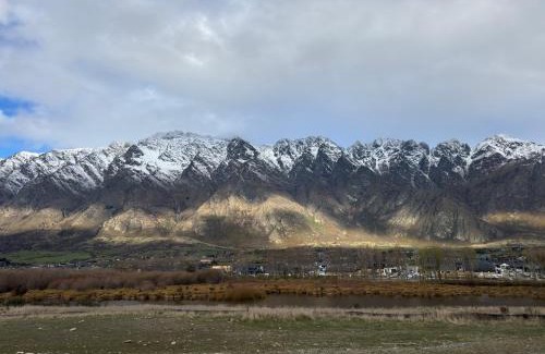 Kawarau Falls House | Meraki Guesthouse