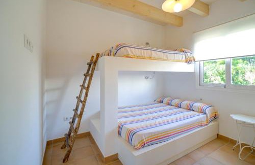 Ciutadella de Menorca Villa | Mercedes - Villa cálida y tranquila sin igual
