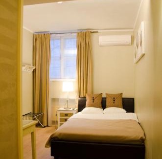Old Town Hotel | Merchants House Hotel