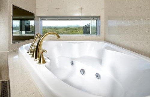 Jungmun Hotel | Mercure Ambassador Jeju