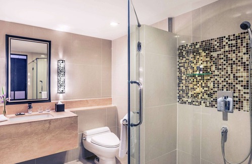 Nana Hotel | Mercure Bangkok Sukhumvit 11