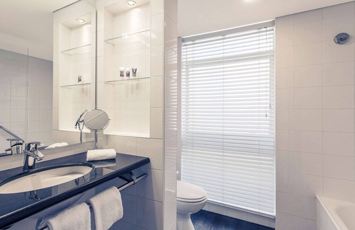 Brisbane Central Business District Hotel | Mercure Brisbane King George Square