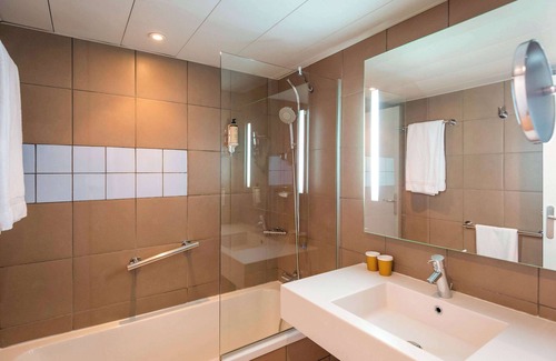 Mandelieu-La-Napoule Hotel | Mercure Cannes Mandelieu