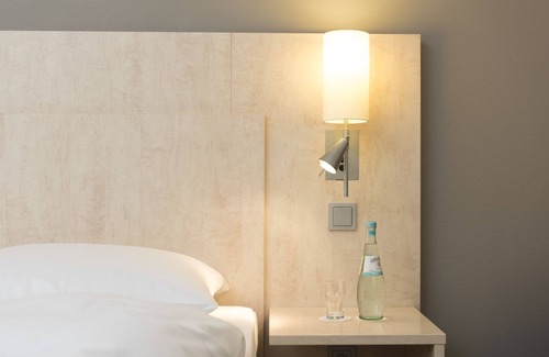 Hassels Hotel | Mercure Hotel Düsseldorf Süd
