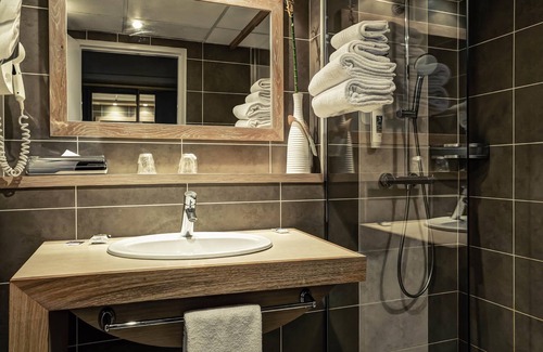 Charbonnieres-les-Bains Hotel | Mercure Lyon Charbonnieres