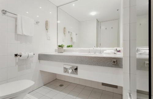 Melbourne Hotel | Mercure Melbourne Albert Park