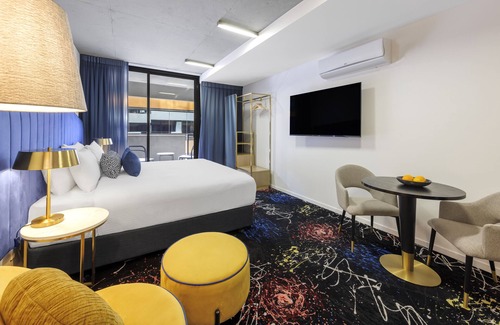 Melbourne Hotel | Mercure Melbourne St Kilda Road