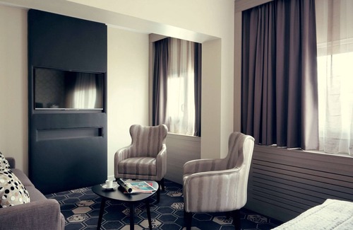 Orange Hotel | Mercure Orange Centre