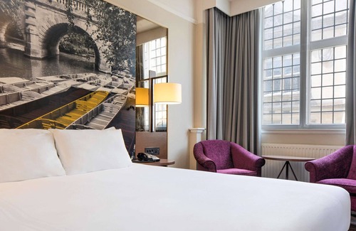 Oxford City Centre Hotel | Mercure Oxford Eastgate Hotel