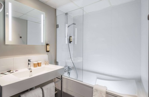 Saint-Lambert Hotel | Mercure Paris Montparnasse Pasteur