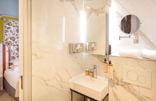 Sorbonne Hotel | Mercure Paris Notre Dame Saint Germain des Prés