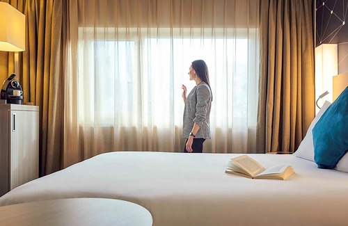 Les Ulis Hotel | Mercure Paris Sud Les Ulis-Courtaboeuf