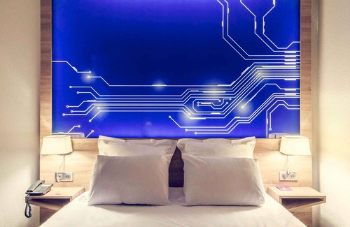 Chasseneuil-du-Poitou Hotel | Mercure Poitiers Site du Futuroscope Hotel