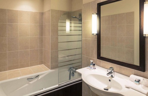 Cesson-Sevigne Hotel | Mercure Rennes Cesson