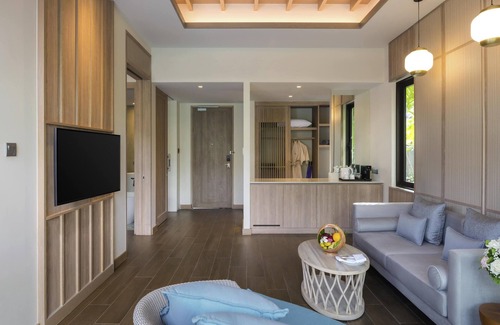Chaweng City Center Hotel | Mercure Samui Chaweng Tana Hotel