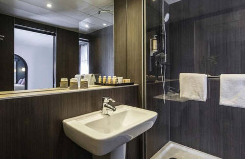 Notre-Dame Hotel | Mercure Versailles Chateau