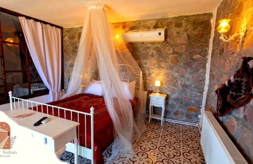 Dikili Hotel | Merdivenli