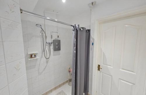 Ipswich House | Meredith House