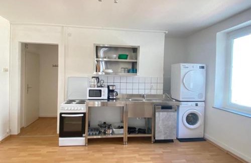 Stadtbezirke VII Apartment | Meribu B45 Wohnung für Monteure und Arbeiter