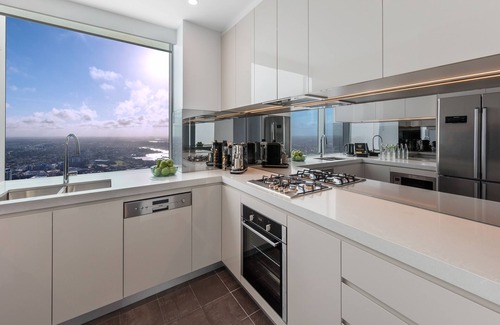 Sydney Central Business District Apartment | Meriton Suites World Tower, Sydney