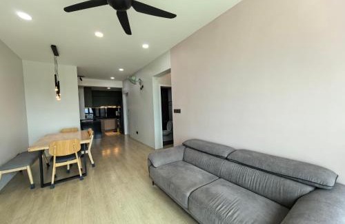 Central Seberang Perai Apartment | Meritus Relax Holiday Homestay