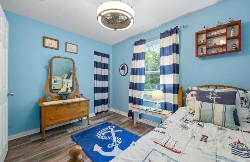 St. Augustine House | Mermaid Cottage - 3 BDR Charmer
