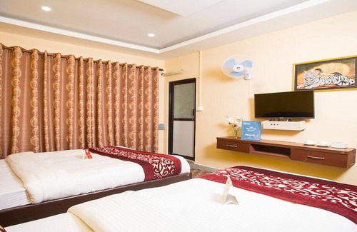 Kathmandu Hotel | MeroStay 162 Bhuwani Himalayan Height