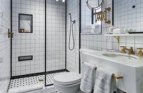 Theater District Hotel | Merrion Row Hotel and Public House