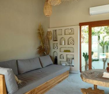 Tua Villa | MerSea Villa -Brand new Balangan beach -luxurious 4 bdr with huge pool