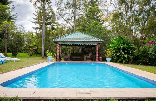 Arusha Cabin | Meru View Lodge
