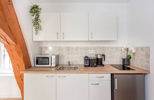 Arts-et-Metiers Apartment | Merveil Family Suites - Martin V-VI