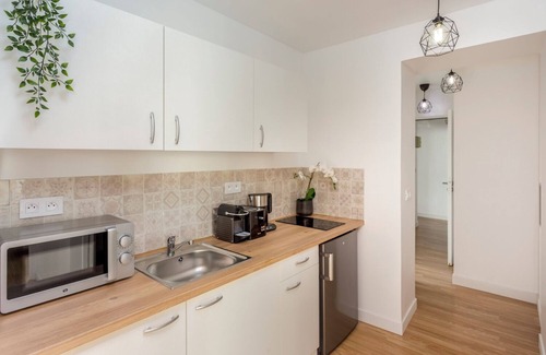 Arts-et-Metiers Apartment | Merveil Family Suites - Martin V-VI