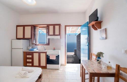 Donoussa Apartment | Mesaria Studio