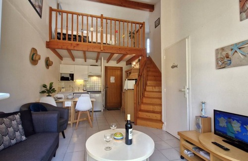 Meschers-sur-Gironde Apartment | Meschers sur Gironde - HOLIDAY HOUSE - terrace - near BEACH
