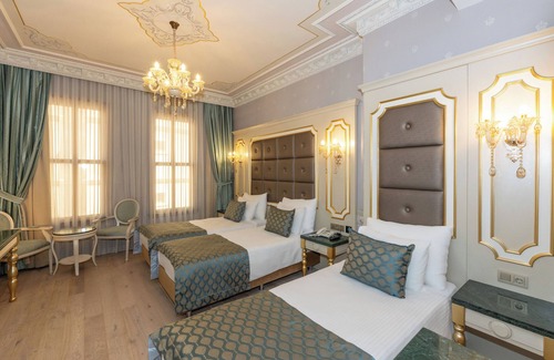 Cagaloglu Hotel | Meserret Palace Hotel